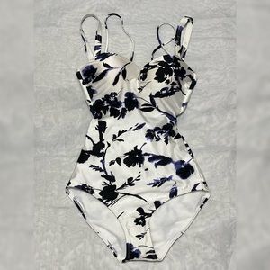 Athleta One Piece Swimsuit NEW